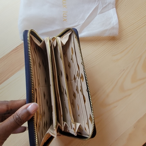 Deux Lux Wallet - Picture 8 of 15